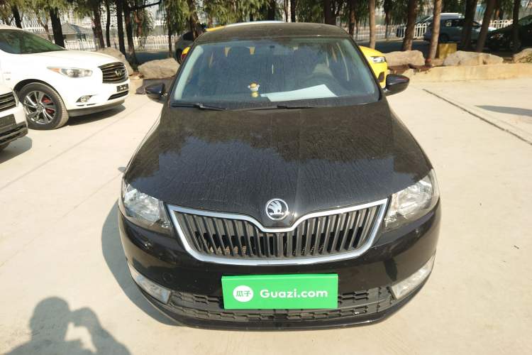 Used Skoda Rapid 2016 1.6L Manual Trend Edition
