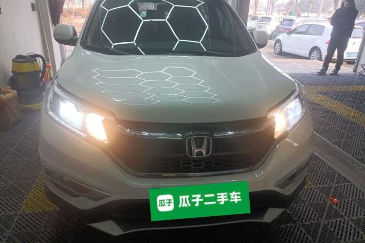 Used Honda CR-V 2016 2.0L two-wheel drive Urban Edition