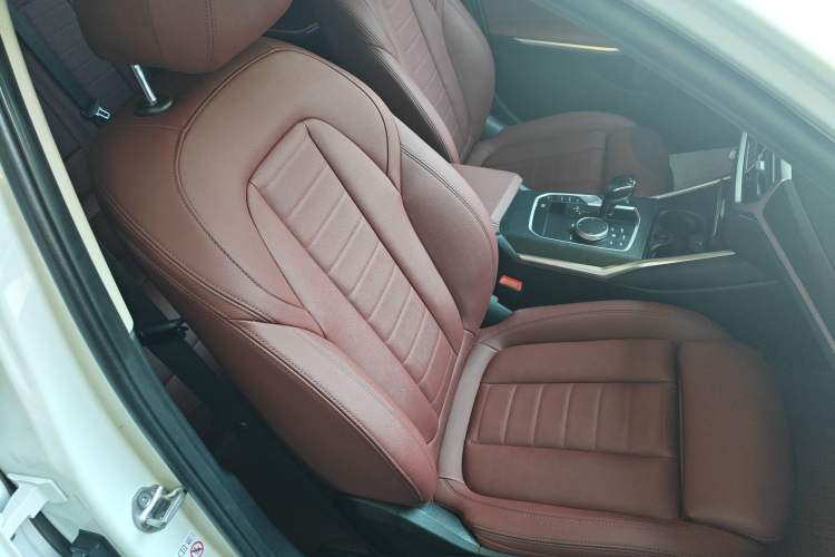 Used BMW 3 Series 2021 Second Facelift 325i M Sport Package
