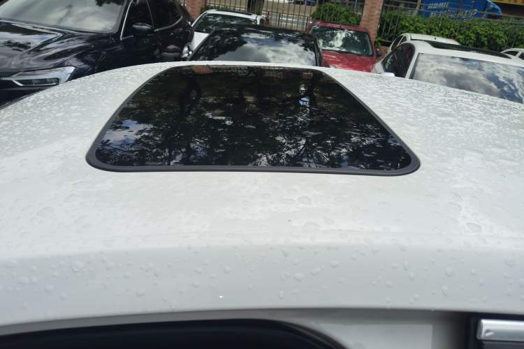 Used Buick Verano 2017 Sedan 20T Dual-Clutch Elite Model
