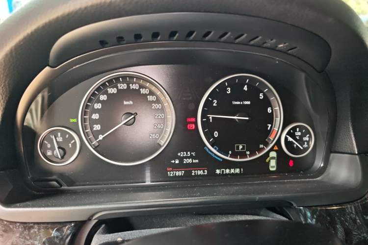 Used BMW 5 Series 2014 520Li Elegant Model