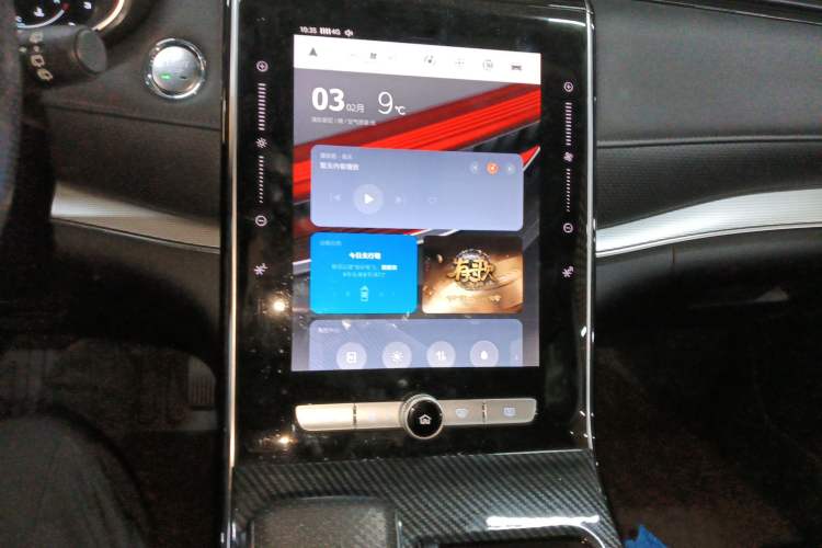 Used Roewe RX5 MAX 2019 300TGI Automatic Smart Cabin Luxury Edition
