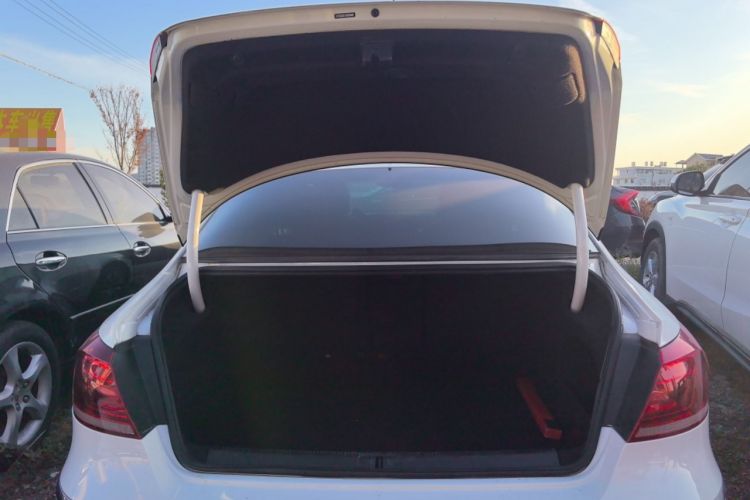 Used Volkswagen FAW-Volkswagen CC 2016 1.8TSI Luxury Model
