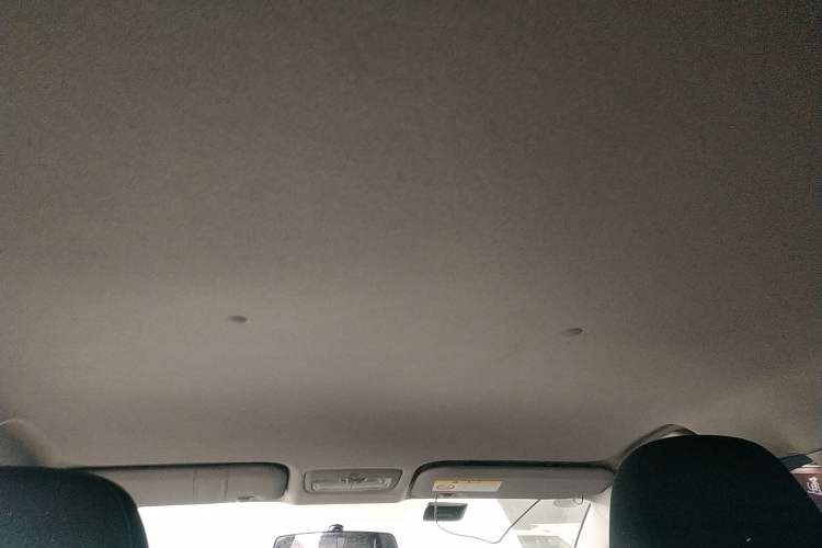 Used Toyota YARiS L 2015 1.5E Automatic Charm Edition