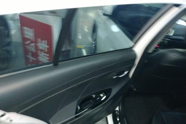 Used Toyota YARiS L 2021 X-Trail 1.5L CVT Leading Edition
