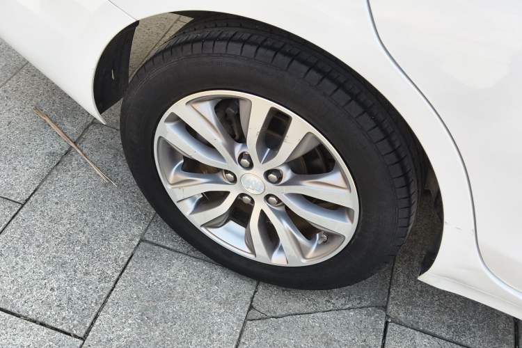 Used Buick GT 2019 18T Automatic Connected Elite Model China VI Standard
