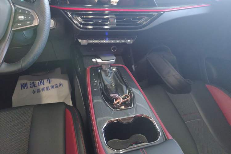 Used Oshan X5 2021 1.5T DCT Flagship Edition
