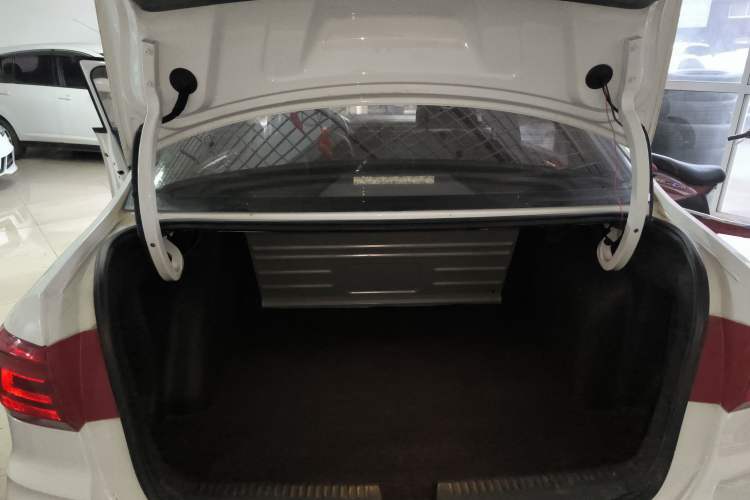 Used Volkswagen Santana 2019 1.5L Automatic Comfort Edition China VI Standard