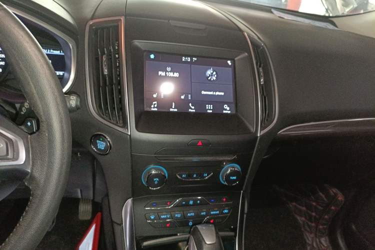 Used Ford Edge 2016 EcoBoost 245 Two-Wheel-Drive Titanium 7-Seater
