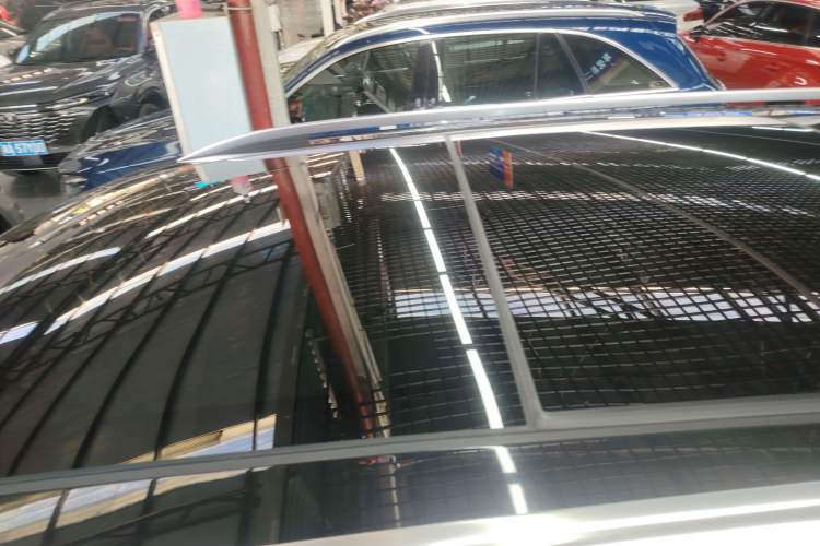 Used Volkswagen Tiguan L 2022 330TSI Automatic Two-Wheel Drive Smart Edition
