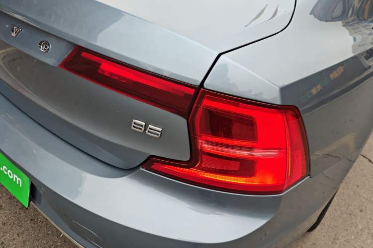 Used Volvo S90 2017 T4 Zhiyuan Edition