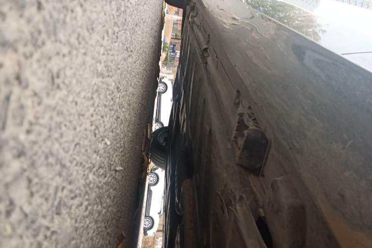 Used Mercedes-Benz E-Class 2017 E 300 L Luxury Model
