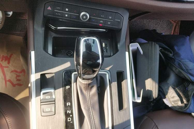 Used Wey VV5 2017 2.0T Ultra-Luxury Version