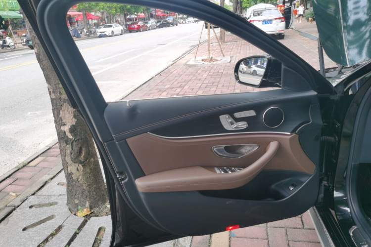 Used Mercedes-Benz E-Class 2020 Restyled E 300 L Sporty and Stylish Edition