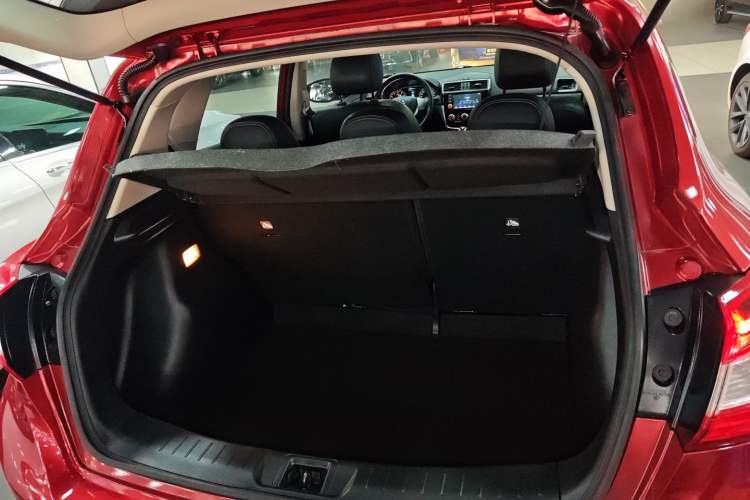 Used Nissan Tiida 2016 1.6L CVT Smart Drive Edition