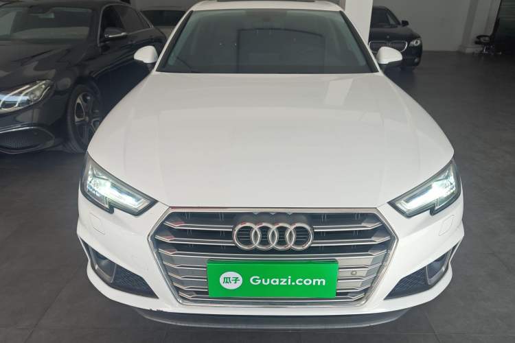 Used Audi A4L 2019 40 TFSI Fashion Edition China VI Emission Standard
