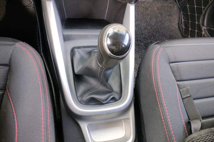 Used Suzuki Vitara 2016 1.6L Manual Two-Wheel Drive Entry-Level Trim
