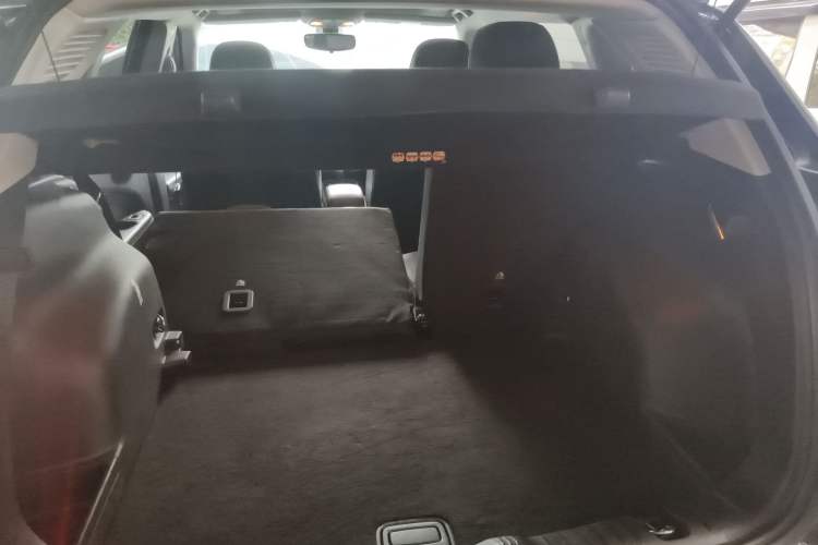 Used  Compass 2019 220T Automatic Enjoyment Version
