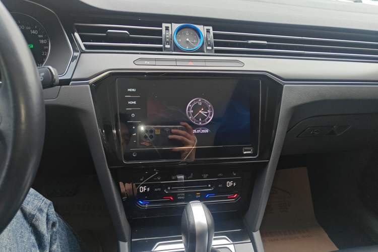 Used Volkswagen Magotan 2020 330TSI DSG Leading Model
