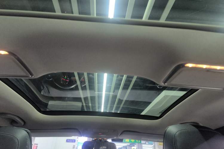 Used Mercedes-Benz C-Class 2015 C 200 L Sport Edition
