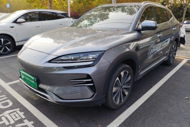 Used BYD Song PLUS New Energy 2025 EV 520km Premium Version
