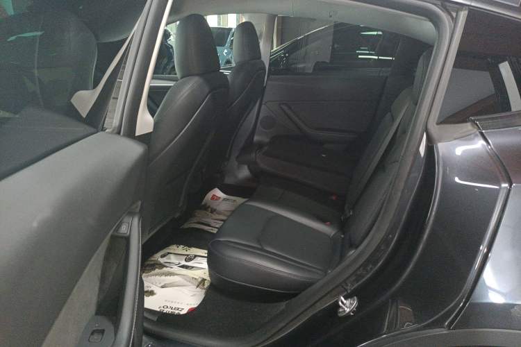 Used Tesla Model Y 2024 Rear-Wheel-Drive Version
