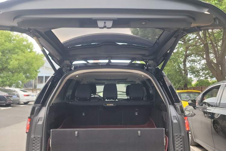 Used Land Rover Discovery 2017 3.0 SC V6 HSE
