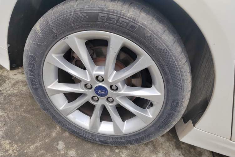 Used Ford Mondeo 2017 EcoBoost 200 Stylish Model
