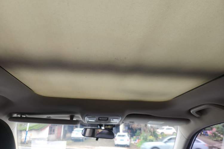 Used Geely Auto Emgrand X7 Sport 2018 1.8TD Automatic Two-Wheel Drive Zhiya Model
