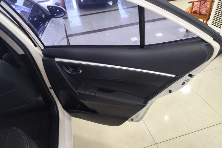 Used Toyota Corolla 2017 Revised Version 1.2T S-CVT GL
