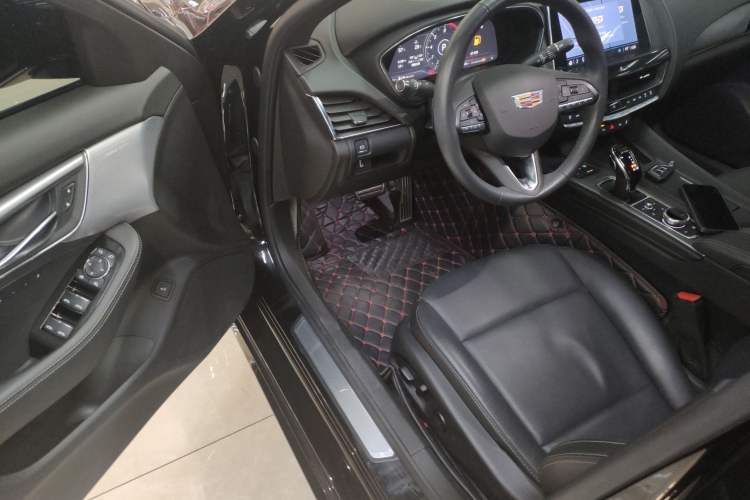 Used Cadillac CT5 2023 28T Prestige Model
