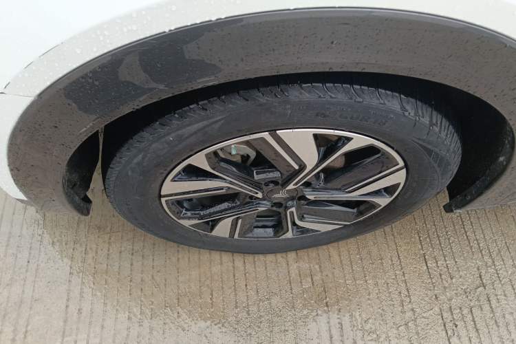 Used NETA U 2023 NETA U-Ⅱ Challenge Edition 400 U Show – Lithium Iron Phosphate
