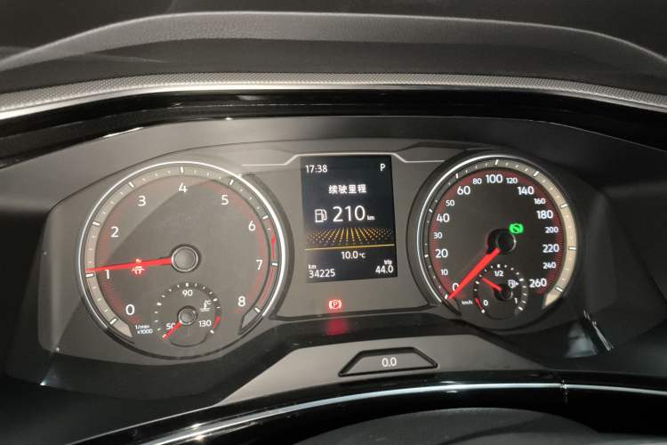 Used Volkswagen Tayron 2019 330TSI Two-Wheel-Drive Luxury Version China V Emission Standard
