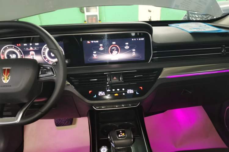 Used Hongqi HS5 2022 Facelifted Version 2.0T Smart Connect Flagship All-Wheel-Drive Edition
