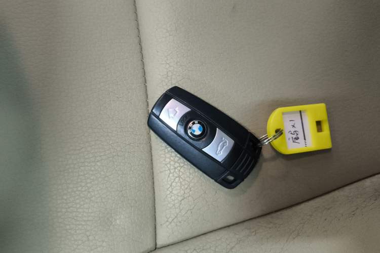 Used BMW X1 2015 sDrive18i Fashion Upgrade Edition
