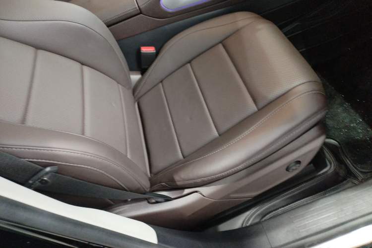 Used Mercedes-Benz GLE 2022 Facelifted GLE 350 4MATIC Fashion Edition
