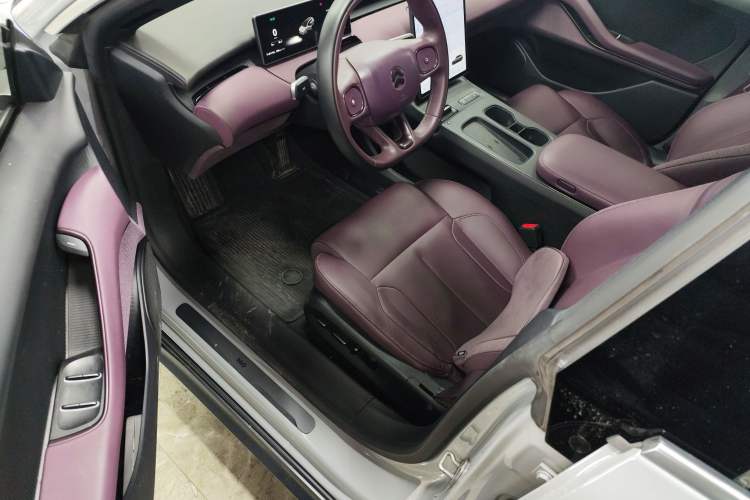 Used Nio ET5T 2023 75 kWh Touring