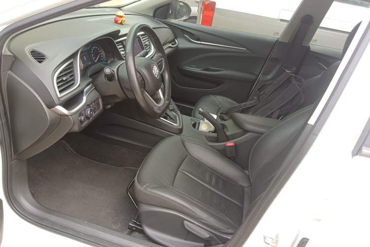 Used Buick GT 2019 18T Automatic Connected Elite Model China V Standard
