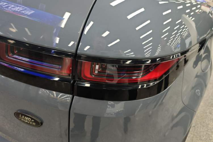 Used Land Rover Range Rover Evoque 2020 249 PS R-DYNAMIC S First-Edition Sport Custom Edition