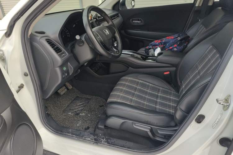 Used Honda Vezel 2015 1.5L CVT two-wheel drive Comfort trim