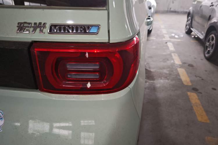 Used Wuling Hongguang MINIEV 2021 Macaron Fashion Model Lithium Iron Phosphate