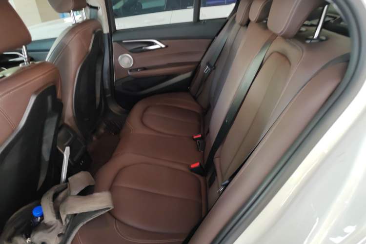 Used BMW 1 Series 2023 120i M Sport Night Edition
