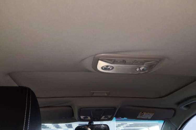 Used Geely Auto Emgrand 2016 Sedan 1.5L CVT Upward Version