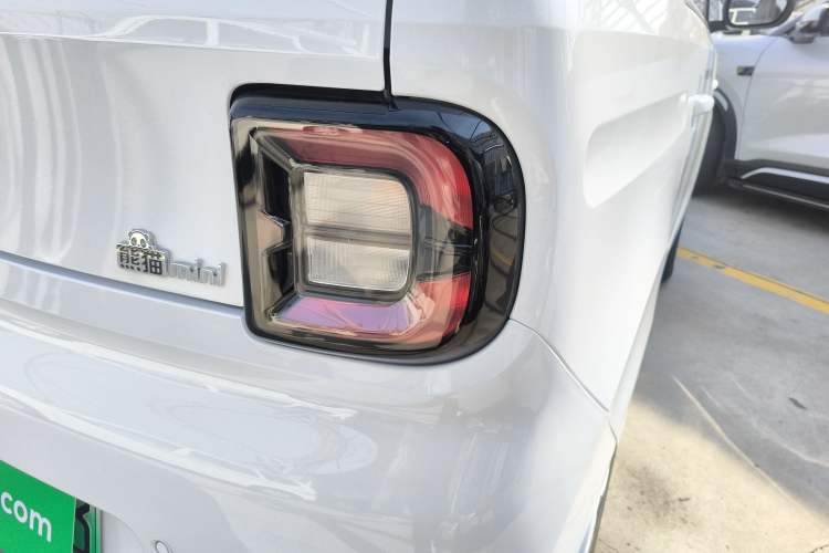 Used  Panda 2025 210 km – Yuanqi Bear
