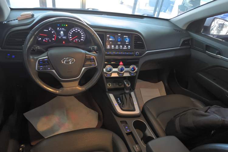 Used Hyundai Elantra 2019 1.5L CVT ZhiXuan – Elite Version