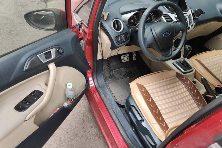 Used Ford Fiesta 2009 Sedan 1.5L Automatic Fashion Edition
