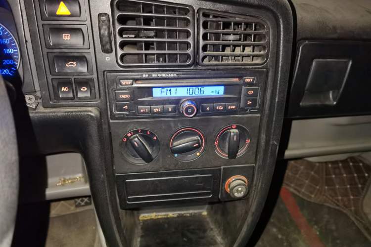 Used Volkswagen Jetta 2010 1.6L Partner