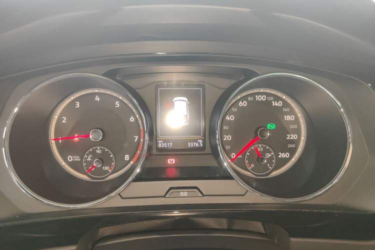 Used Volkswagen Tiguan L 2019 330TSI Automatic Two-Wheel Drive Panoramic Comfort Edition China V Standard