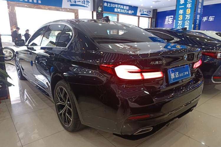 Used BMW 5 Series 2023 530Li Luxury Edition M Sport Package
