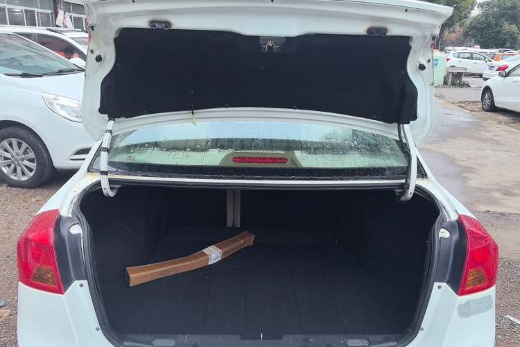 Used Buick Excelle 2015 1.5L Manual Classic Trim